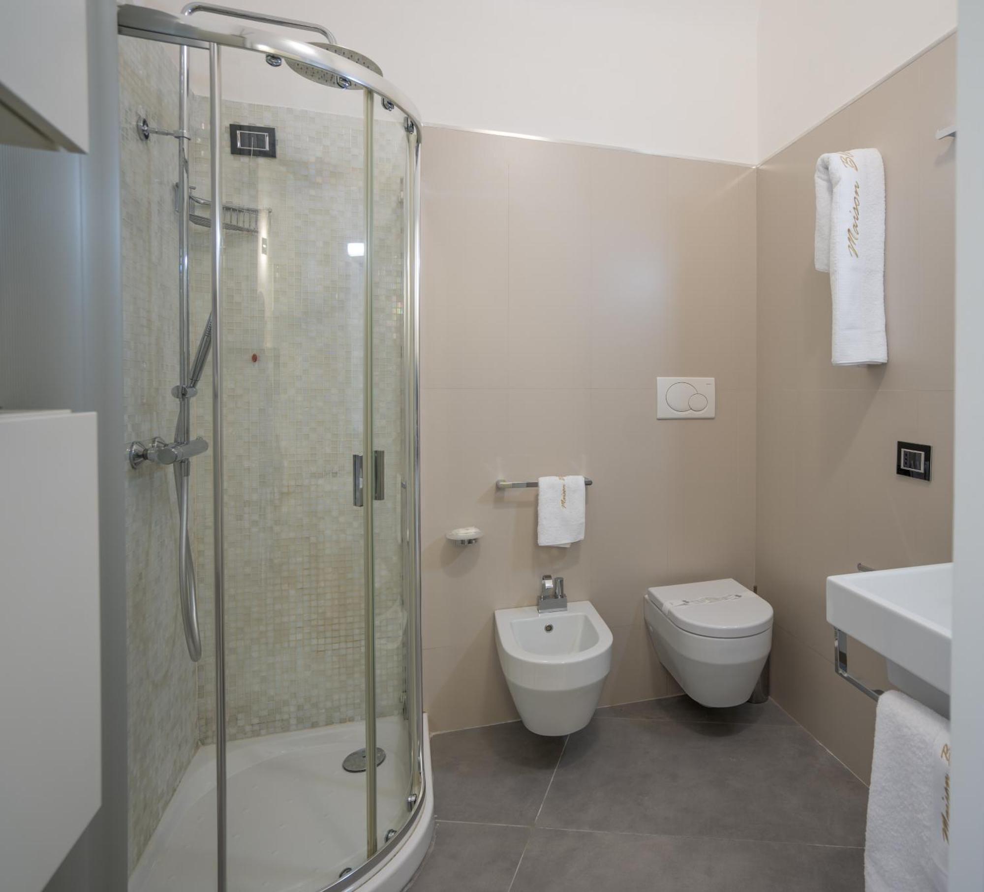 Maison Bleu Luxury Suite Sul Porto Di Trani Extérieur photo
